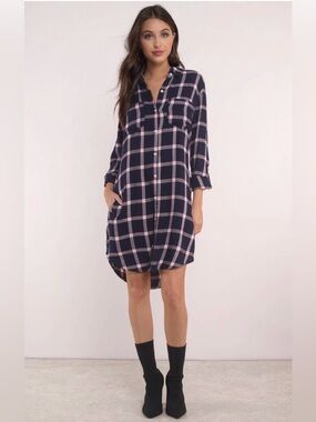 Thread & Supply Shirt Dress HANNAH
BUTTON DOWN Blue, White & Purple Plaid
Size M